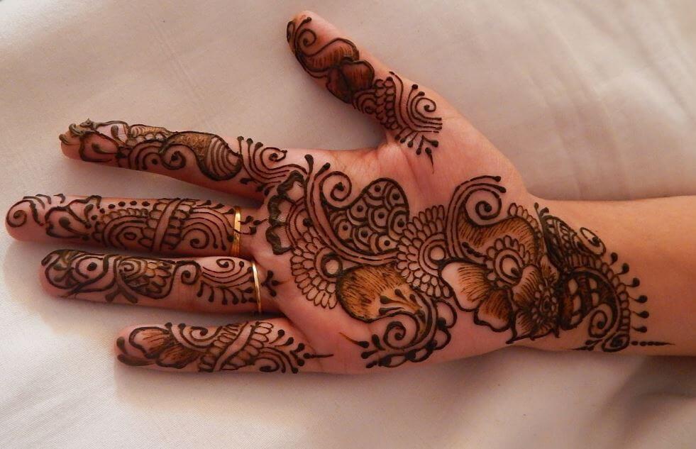 simple arabic henna designs for kids