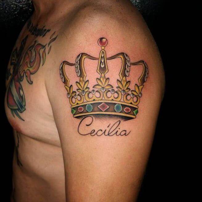 King Shoulder Tattoos Design