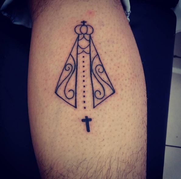 Simple Lining King Tattoos Design And Ideas