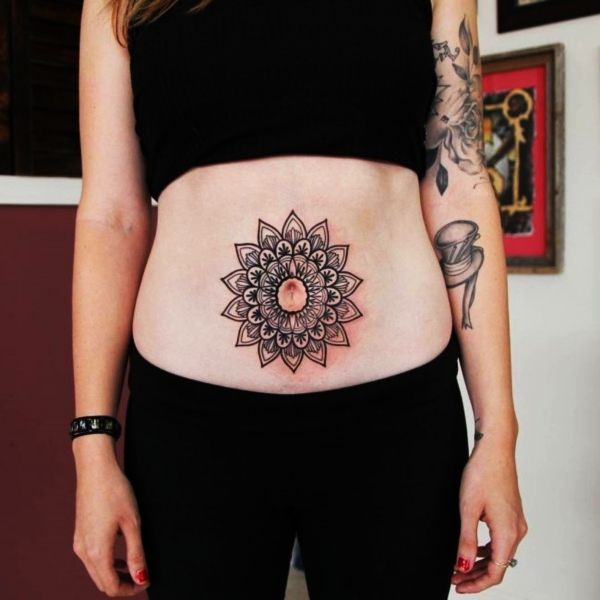 Belly Button Tattoos For Females (25)