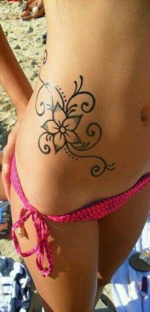 Belly Button Tattoos For Females (59)