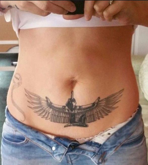 Belly Button Tattoos For Females (94)