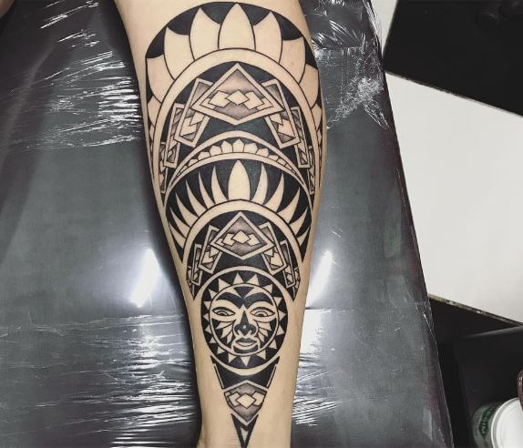 Maori Tattoos On Leg For Girls