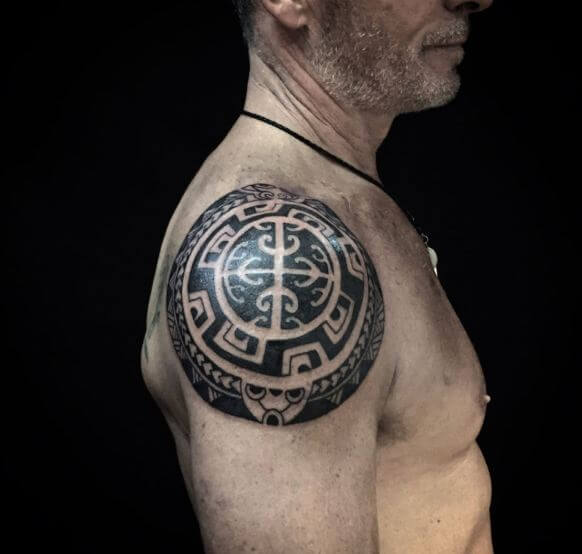 Maori Tattoos On Shoulder