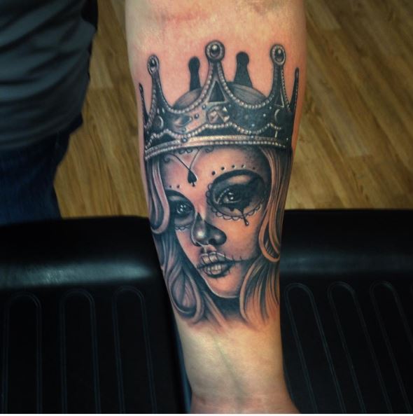 Day Of The Dead Queen Tattoos Design