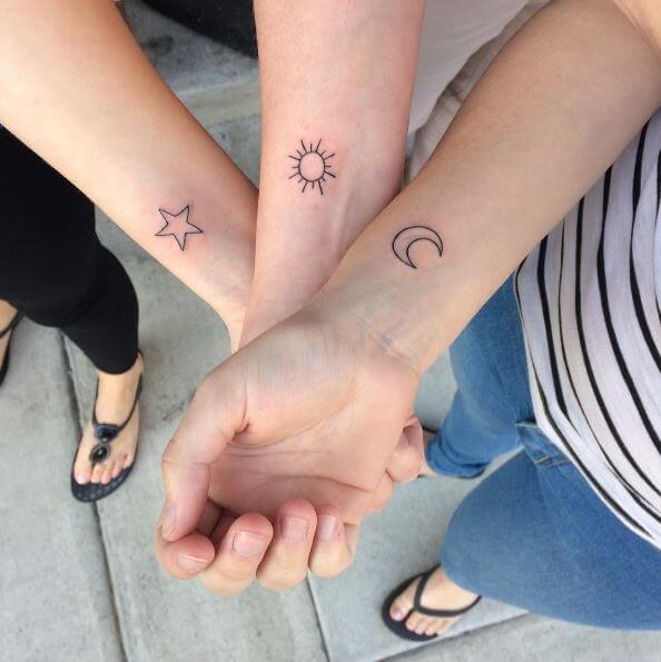 Mother Daughter Tattoos Design On Hands