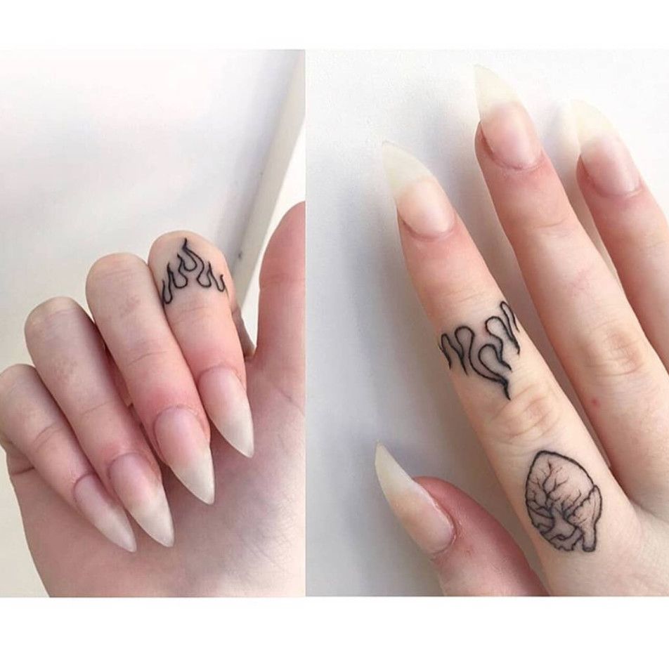Tattoo On Ring Finger Meaning (10)