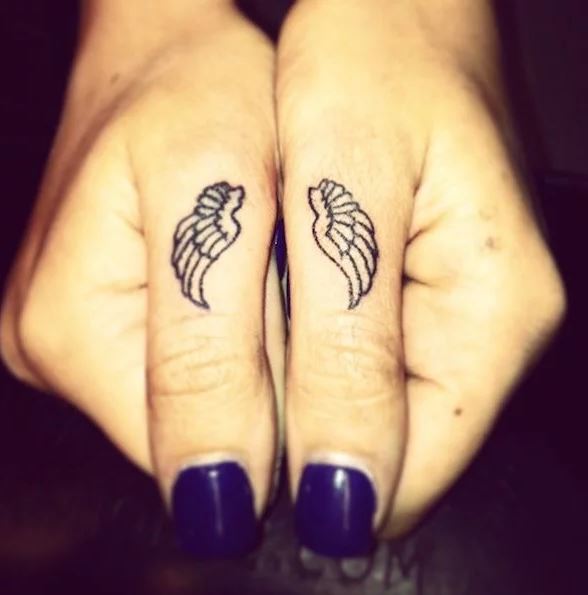 Wings Finger Tattoos