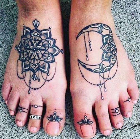 50+ Cute Toe Tattoos For Women (2024) Webbed, Ring Designs