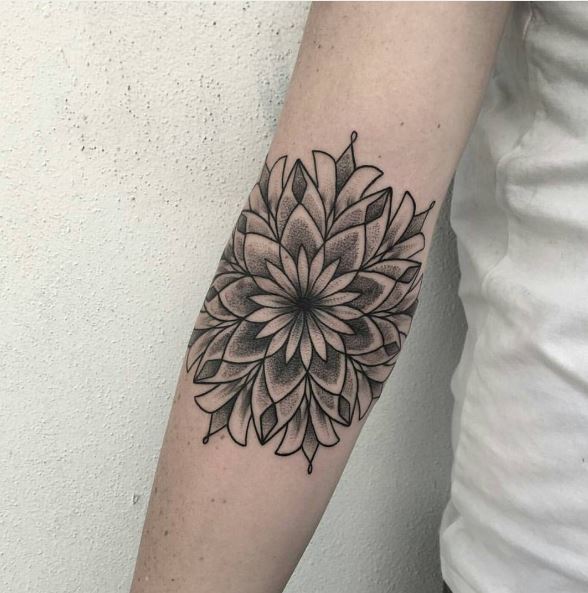 Floral Tattoos Design And Ideas For Girls