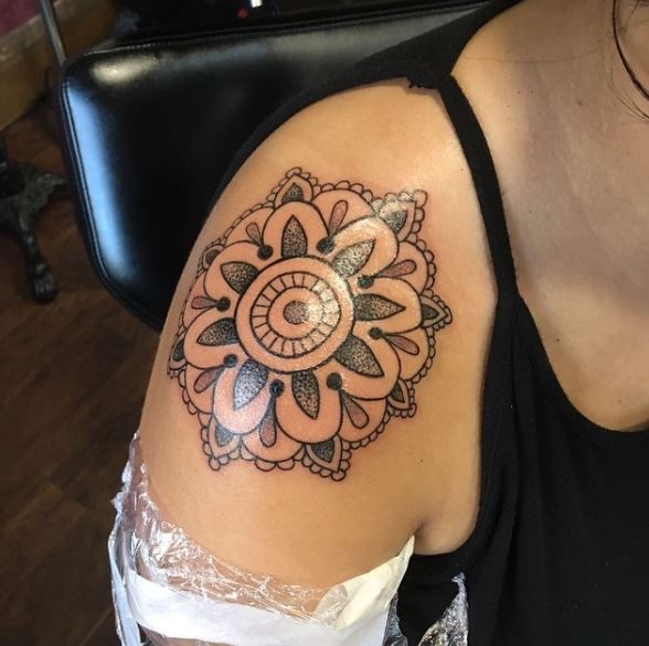 Mandala Style Tattoo Design On Shoulder