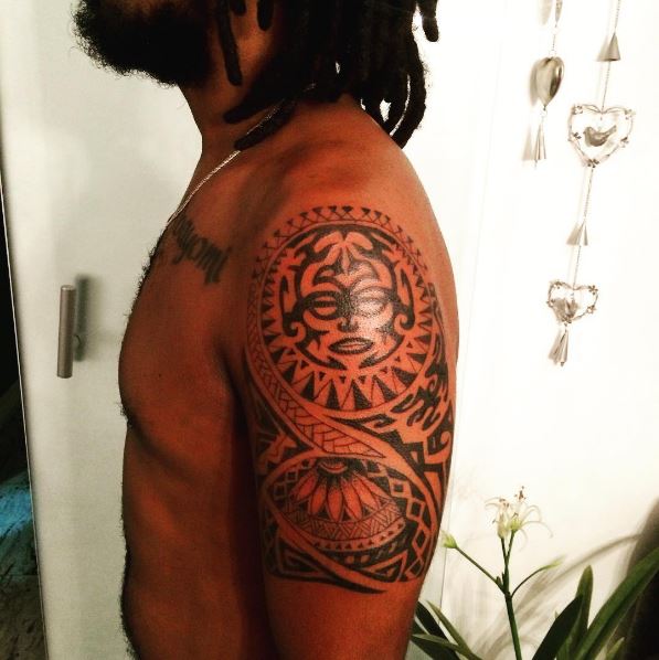 Maori Tattoos Design On Shoulders