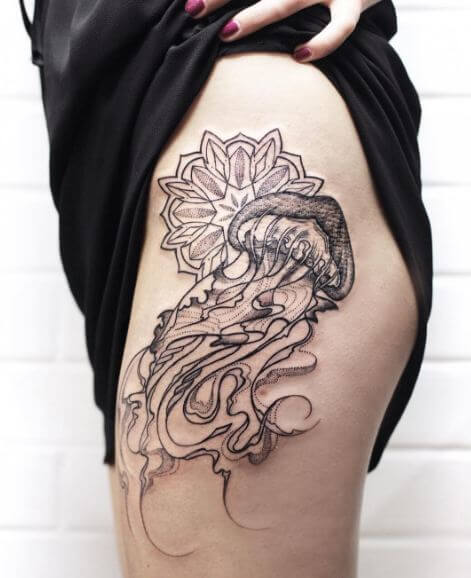 Jellyfish Tattoos On Thigh