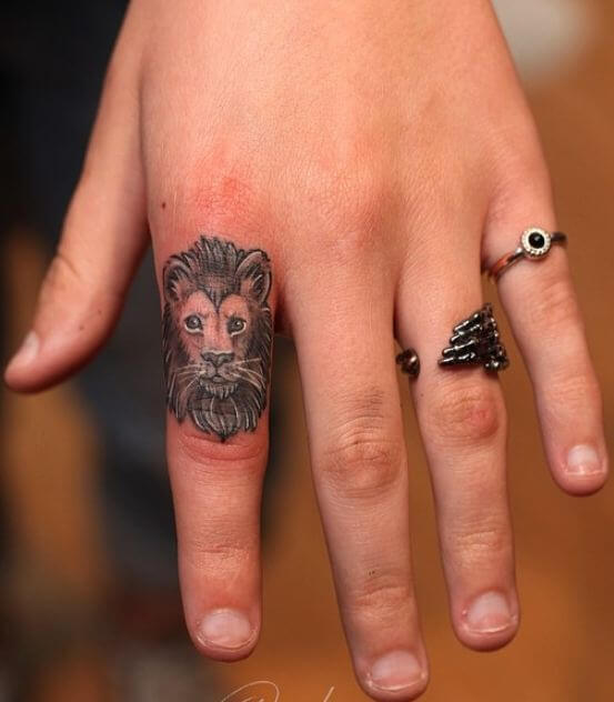 Lion Finger Tattoos