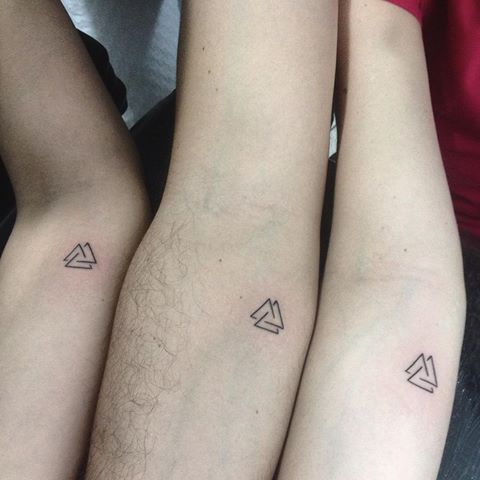 Meaningful Tattoos For Siblings (7)