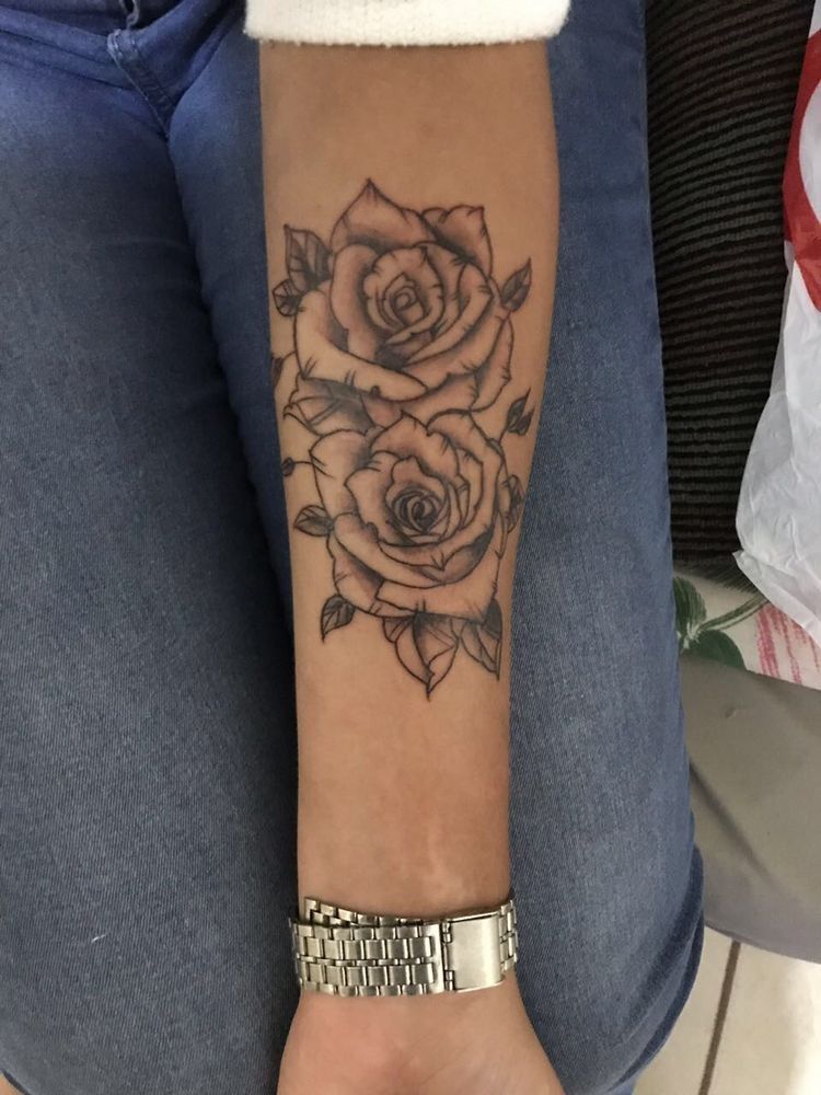 Rose And Thorns Tattoos (2)