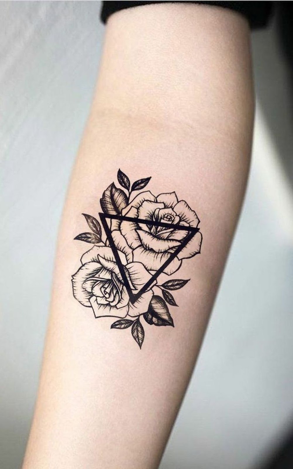 Roses With Names Tattoos (10)