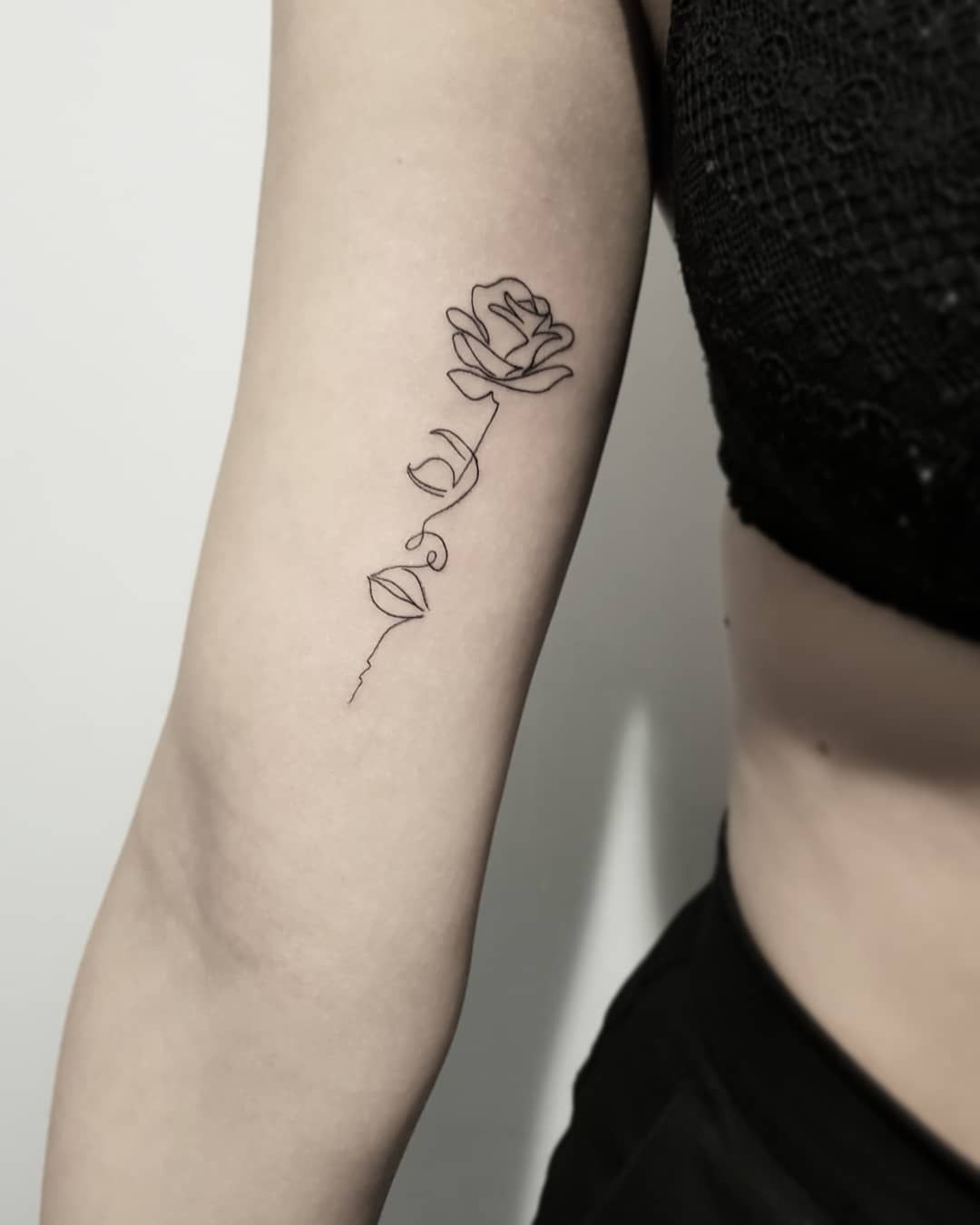 Side Rose Tattoos Female (5)