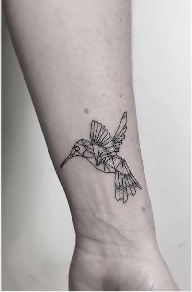 Amazing Hummingbird Art Tattoos Design