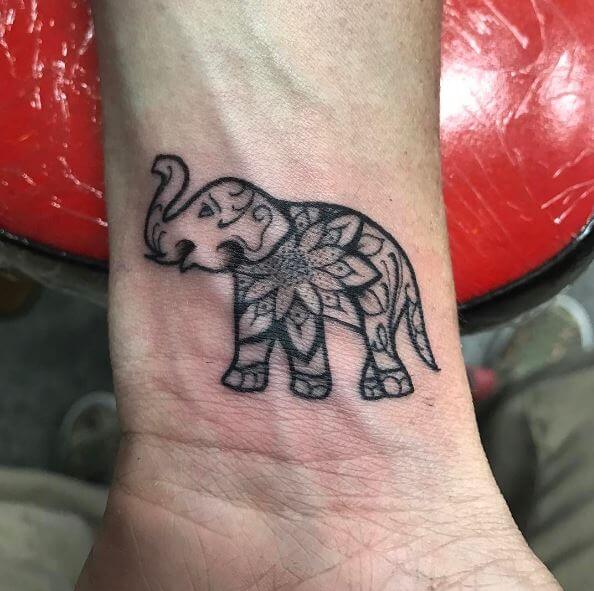 Cute Elephant Tattoos Design On Wrist