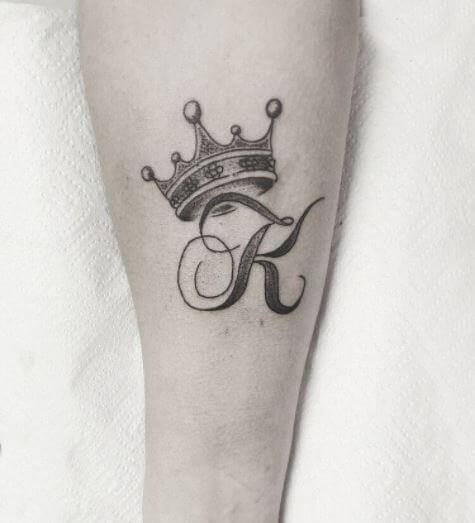 King Symbol Tattoo Design With Crown
