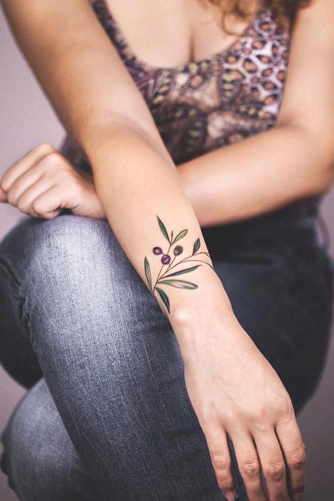 Female Wrist Tattoo Ideas Small Designs (159)