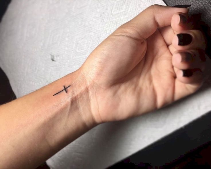 Female Wrist Tattoo Ideas Small Designs (180)