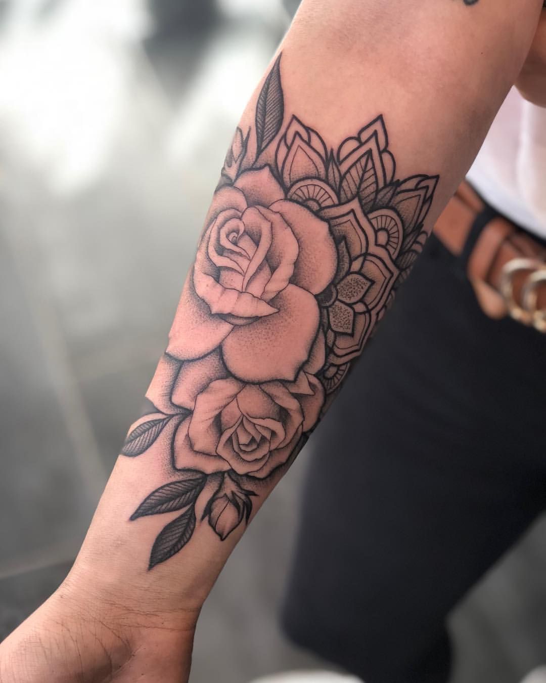Female Wrist Tattoo Ideas Small Designs (187)