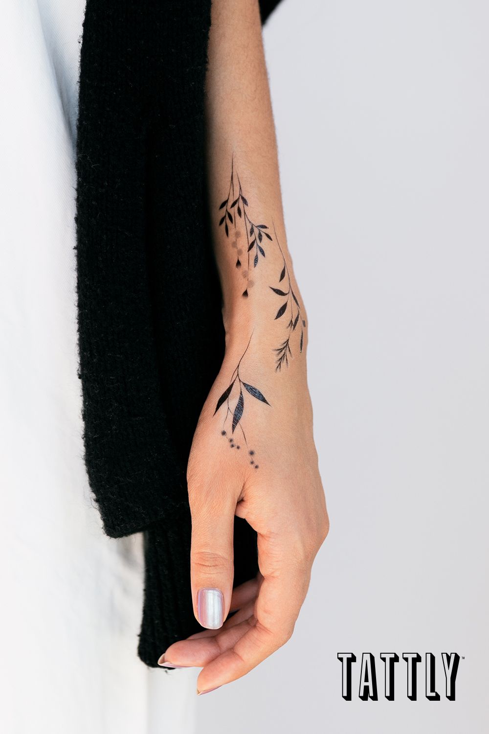 Female Wrist Tattoo Ideas Small Designs (189)