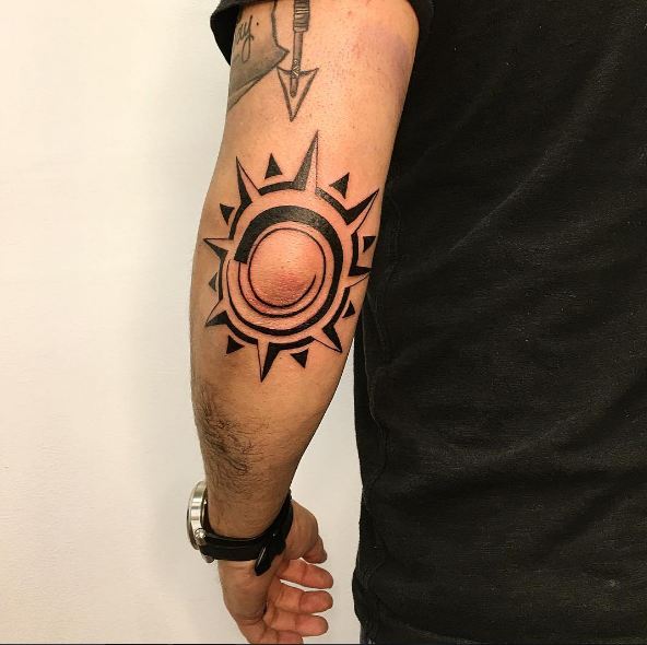 50+ Traditional Elbow Tattoos For Men (2022) Tribal Designs