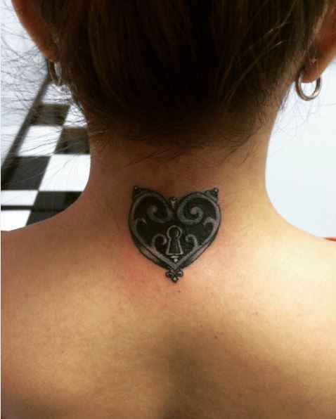 Little Back Neck Tattoos Design And Ideas
