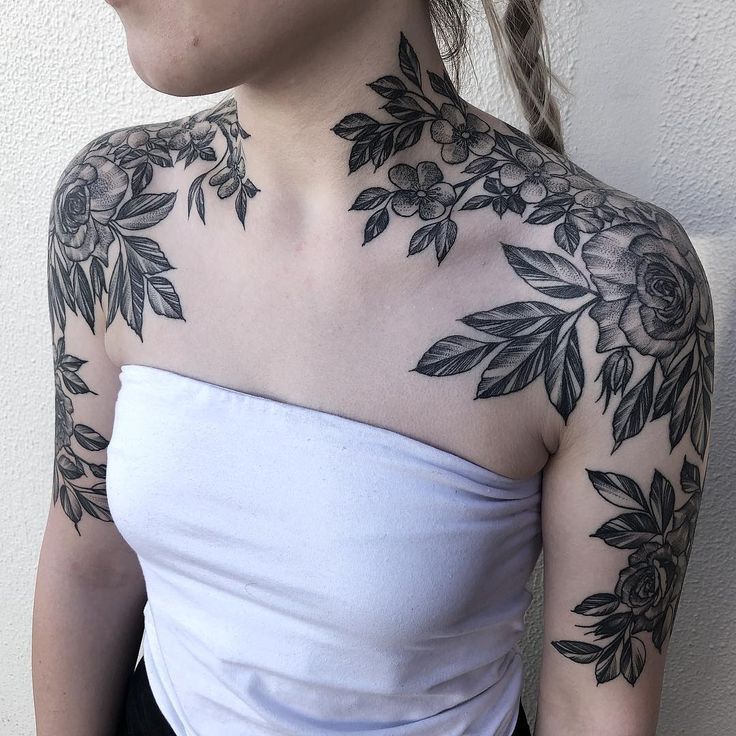 Back Of Neck Tattoos For Women (165)