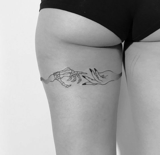 Back Of Neck Tattoos For Women (176)