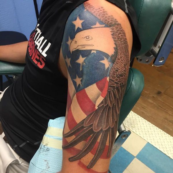 7160916 American Flag Tattoos