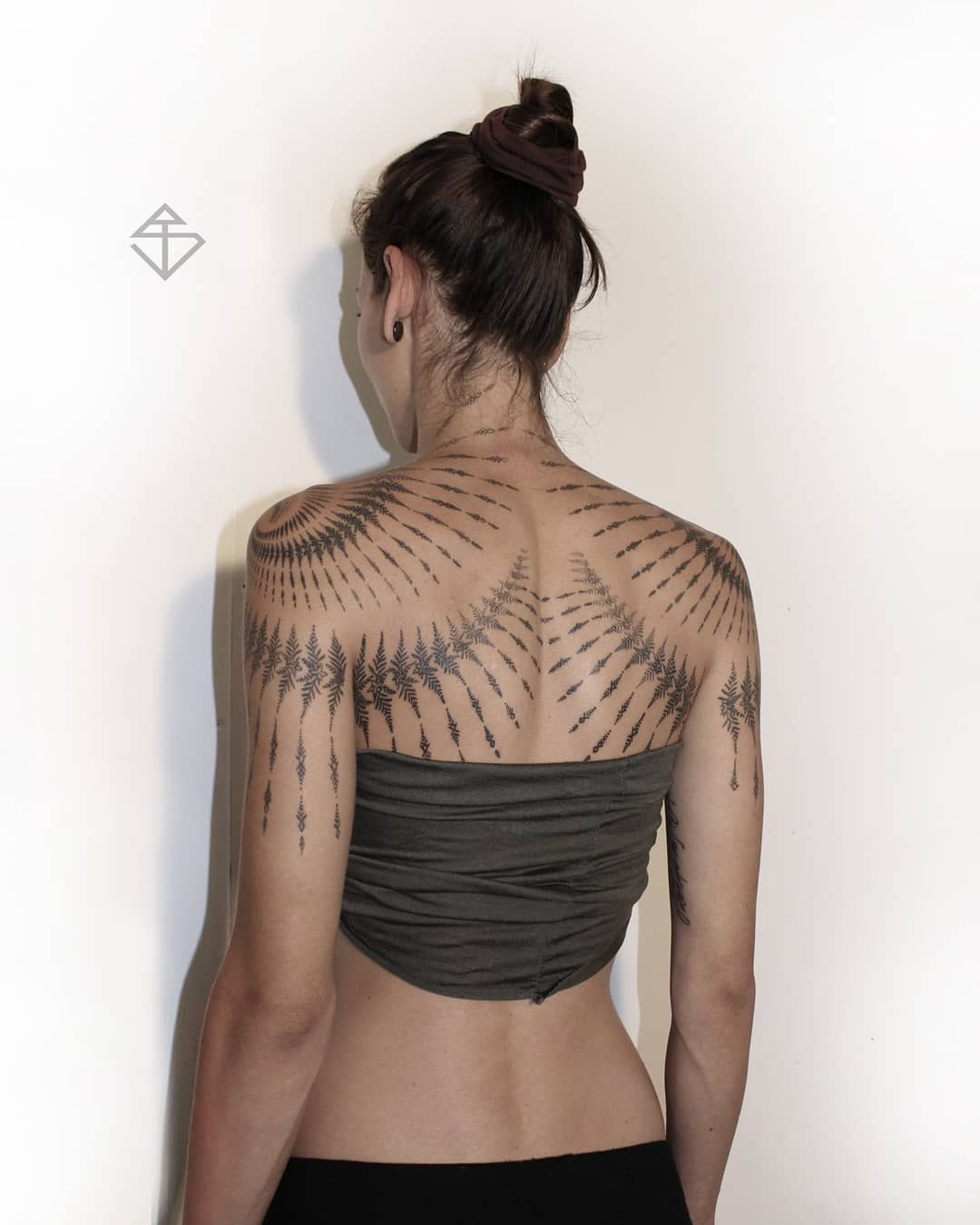 Cool Tribal Tattoos Designs (18)