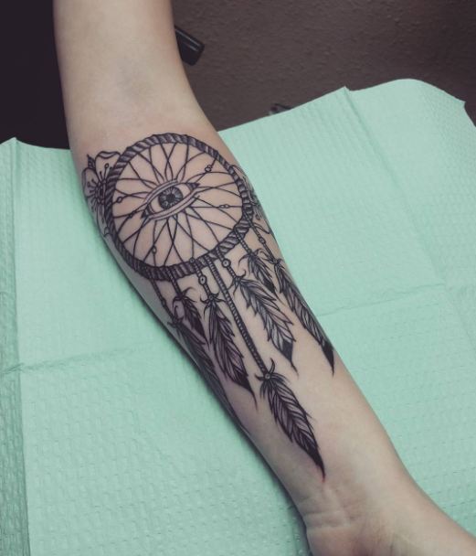 220+ Dreamcatcher Tattoos for Guys (2023) Designs With Names, Quotes &  Meaning