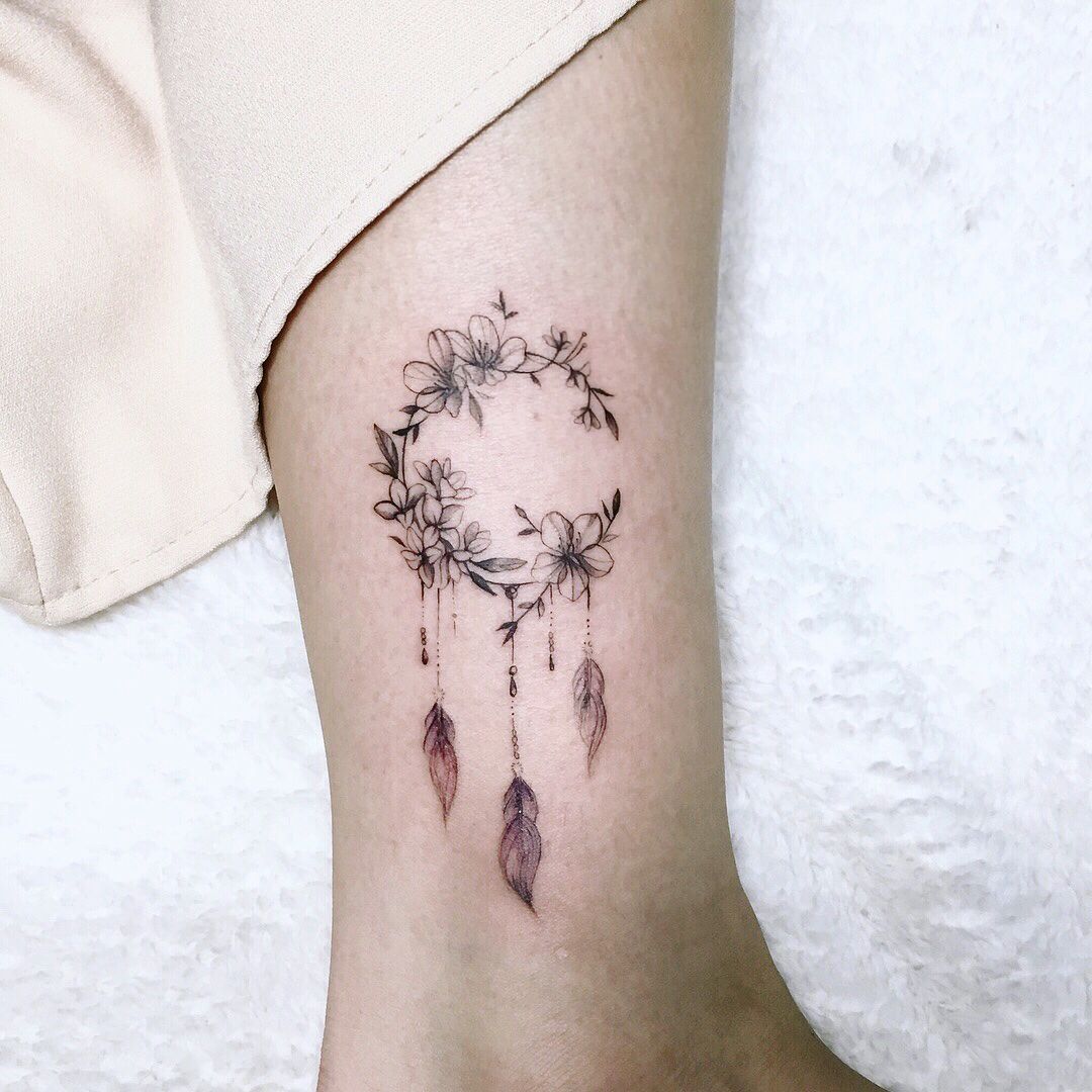 Dreamcatcher With Peacock Feathers Tattoo (10)