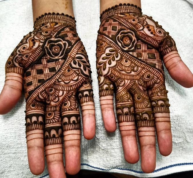Henna Designs Palm