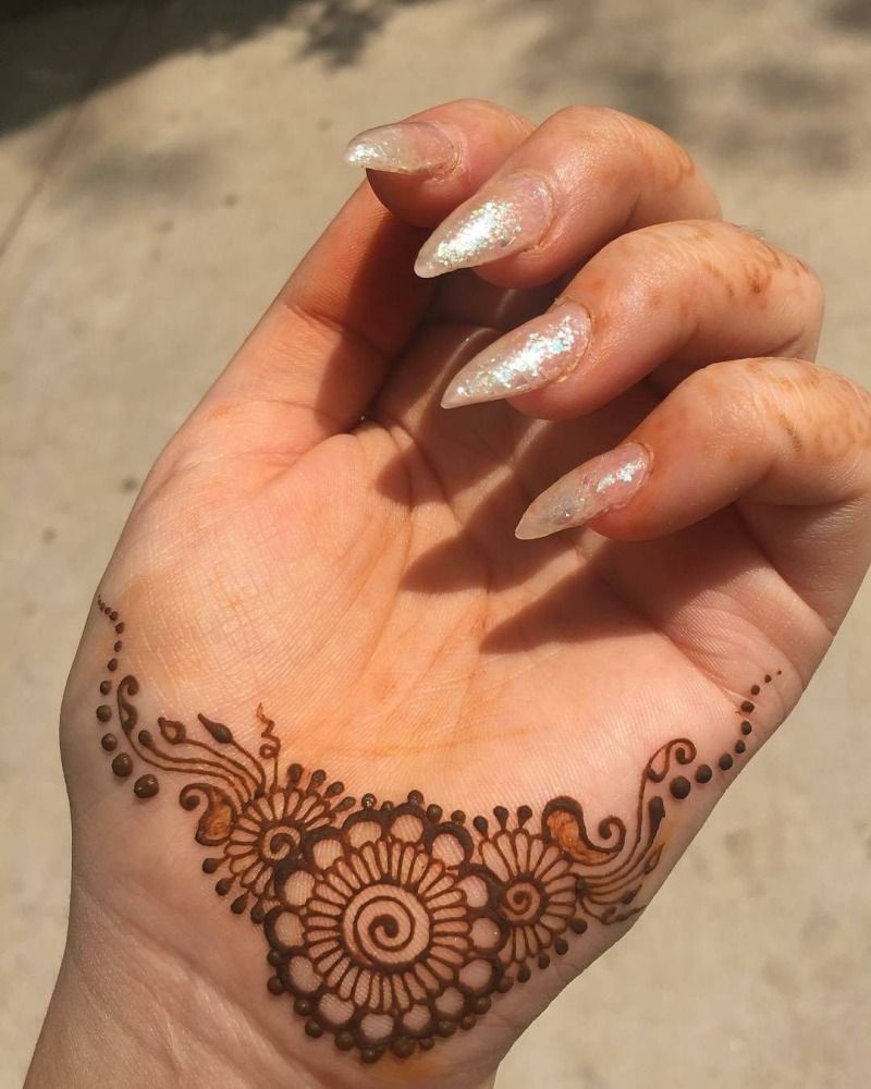 Henna Hand Designs Meanings (9)