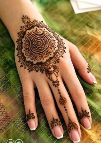 Mehndi Designs Easy And Simple (10)