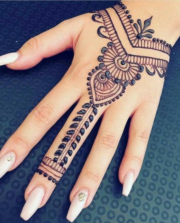 Rose Henna Tattoo (6)