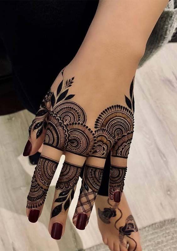 Traditional Henna Designs (4)