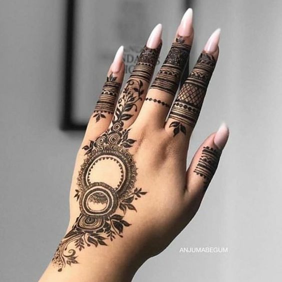 Traditional Henna Designs (7)