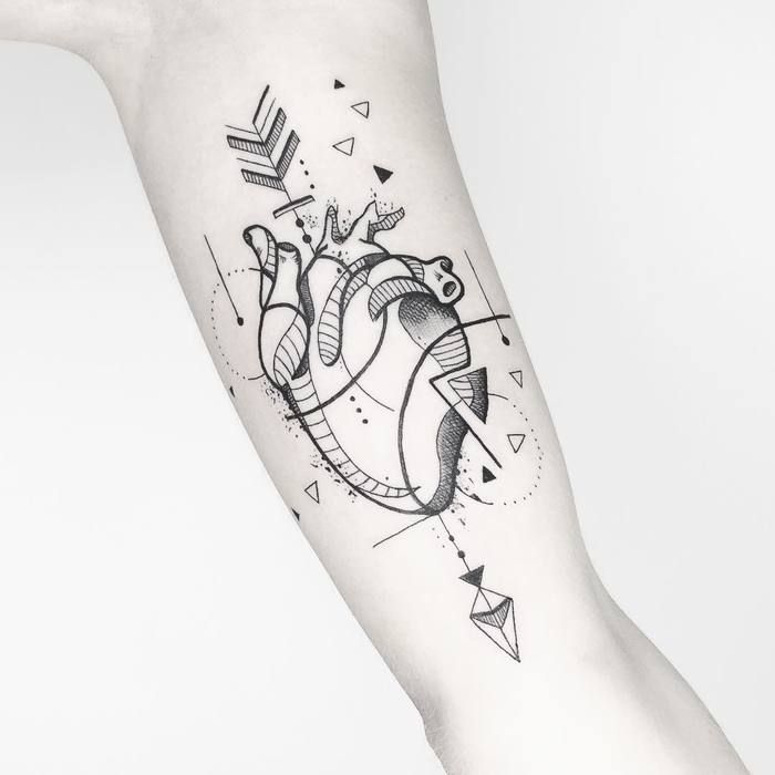 Anatomical Heart Tattoo Designs For Guys With Meaning (103)
