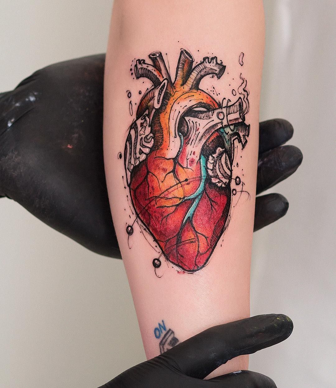 Anatomical Heart Tattoo Designs For Guys With Meaning (27)