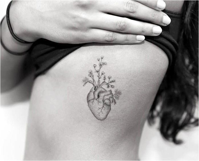 Anatomical Heart Tattoo Designs For Guys With Meaning (48)