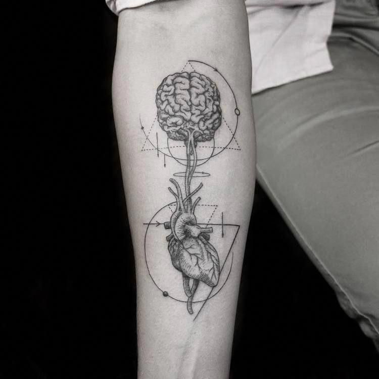 Anatomical Heart Tattoo Designs For Guys With Meaning (53)