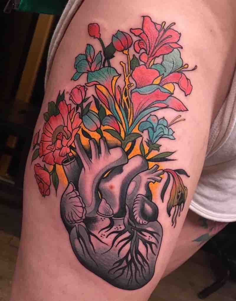 Anatomical Heart Tattoo Designs For Guys With Meaning (60)