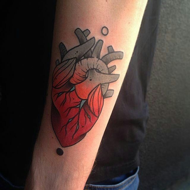 Anatomical Heart Tattoo Designs For Guys With Meaning (72)