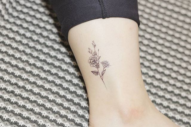 Rose And Carnation Tattoo (3)